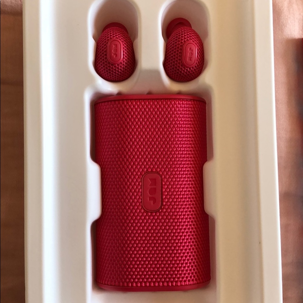 Jam Ultra wireless headphones